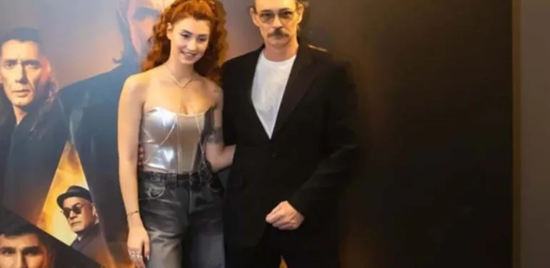 Etimesgut Belediye Başkan Adayı Erdal Beşikçioğlu kızının film galasına katıldı